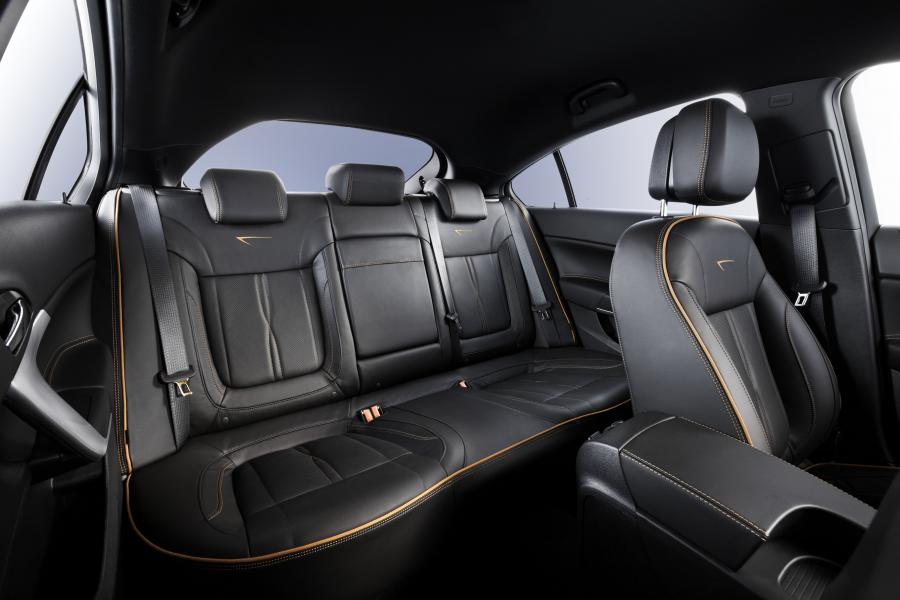  Opel Insignia 2012 года  (фото 29 из 32)